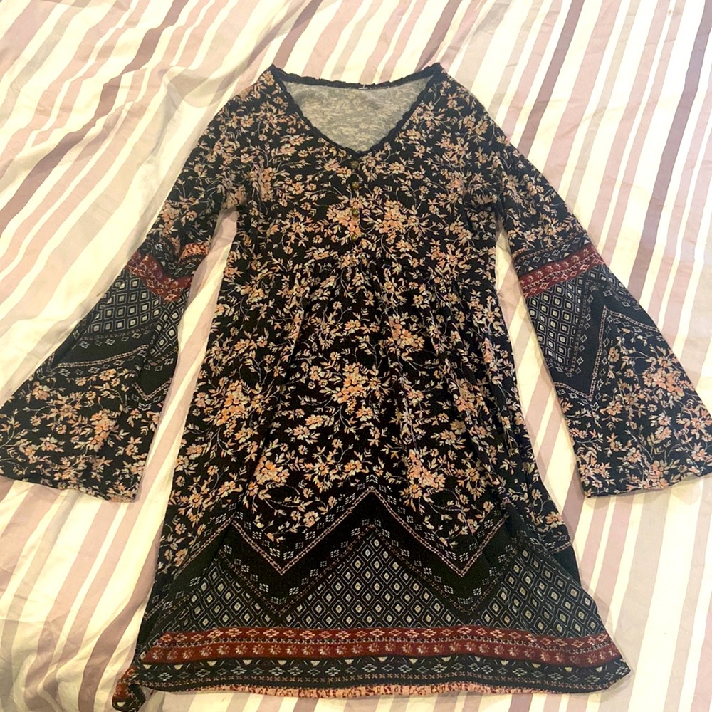 LongSleeved Dress